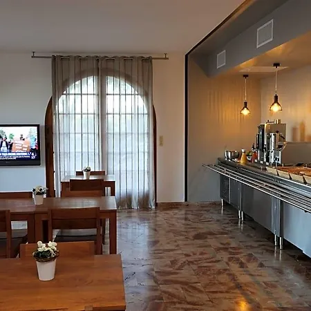 Hotell Kalliste Molini 3*
